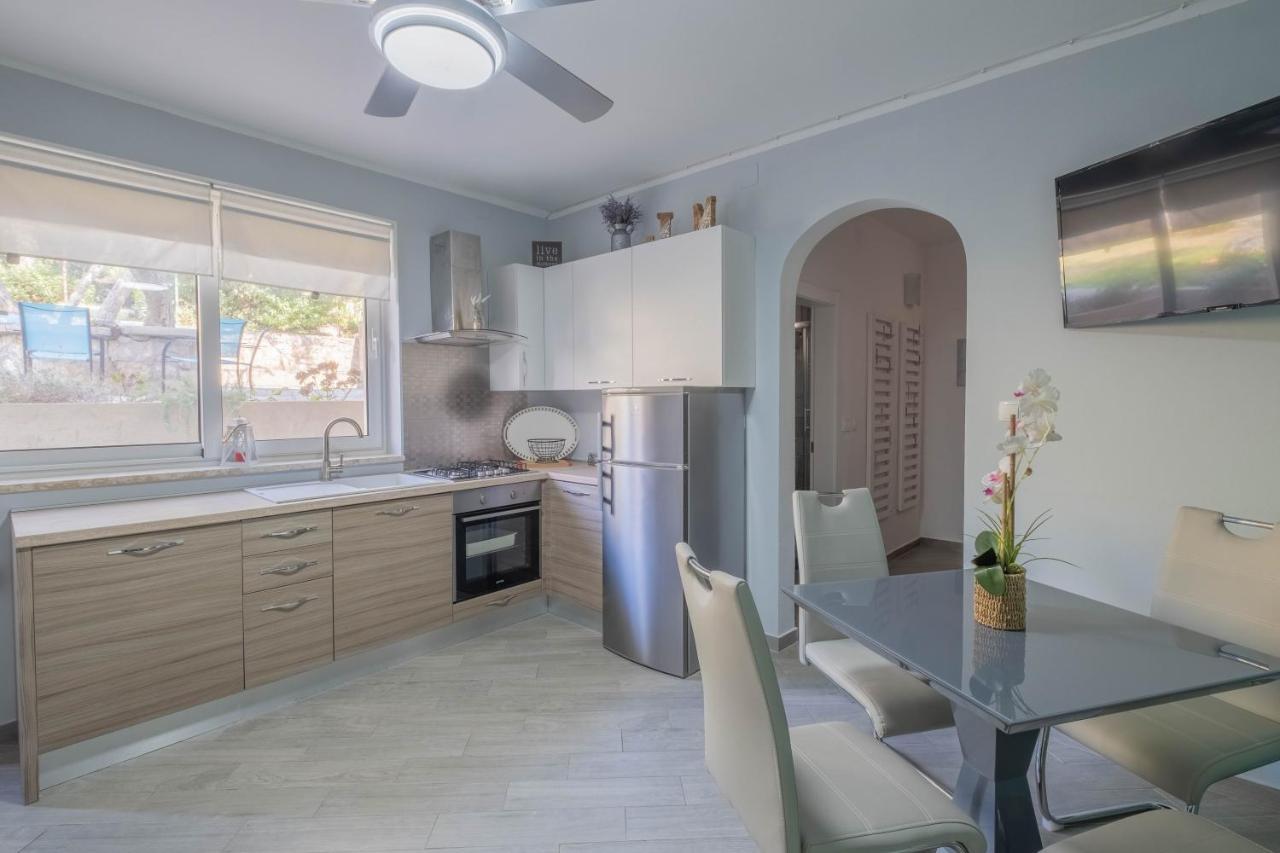 Apartmani Villa Mila Jadranovo Exterior foto